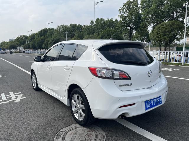 Mazda 3 star