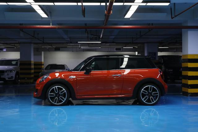 MINI MINI