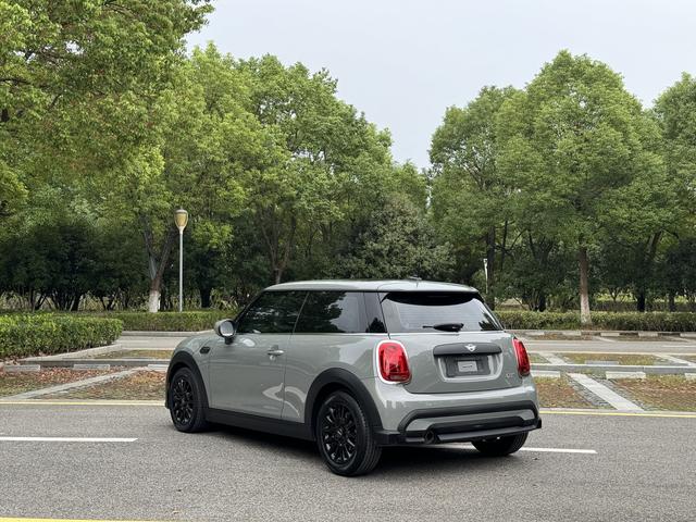 MINI MINI