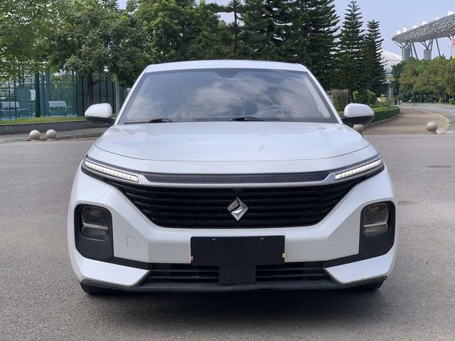 Baojun RC-5