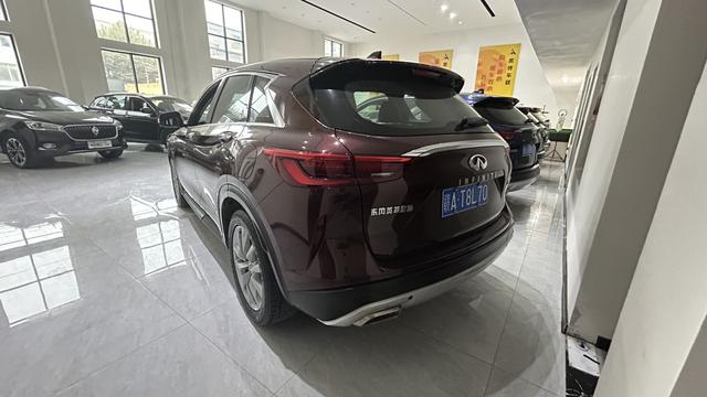 Infiniti QX50