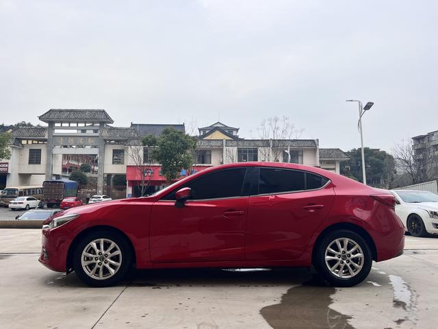 Mazda 3 Angkesela