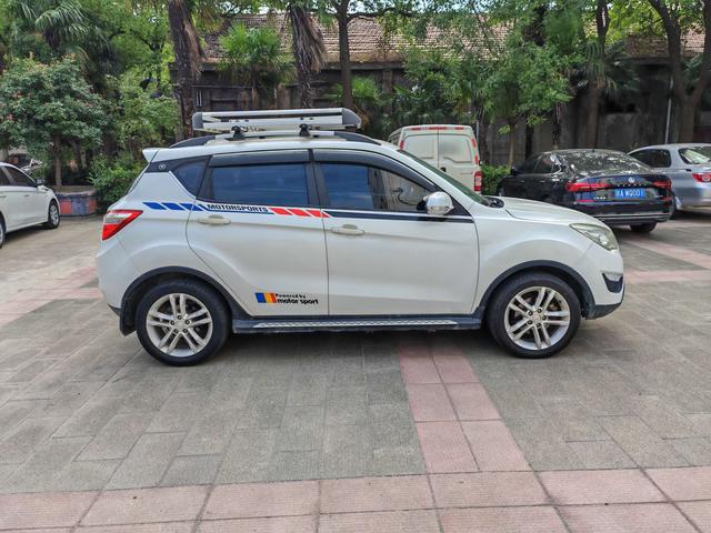 Changan CS35