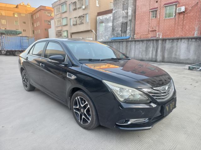 BYD G5