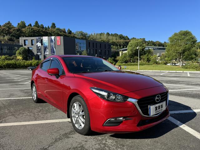 Mazda 3 Angkesela