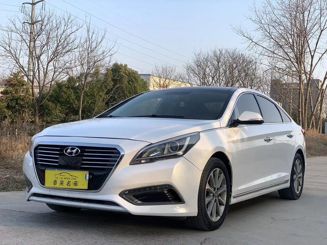 Hyundai Sonata nine