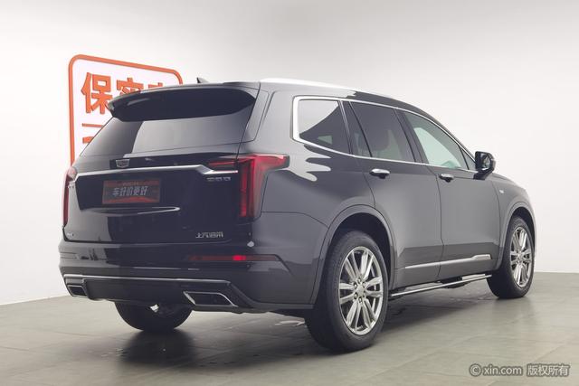 Cadillac XT6