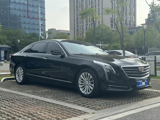 Cadillac CT6