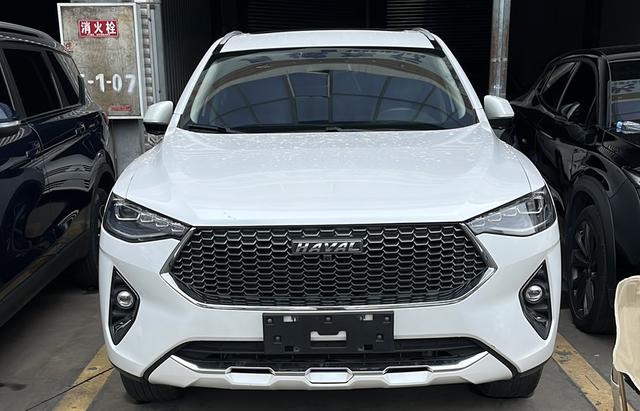 Haval F7