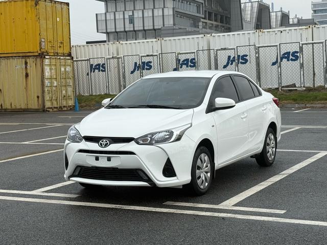 Toyota YARiS L Enjoy