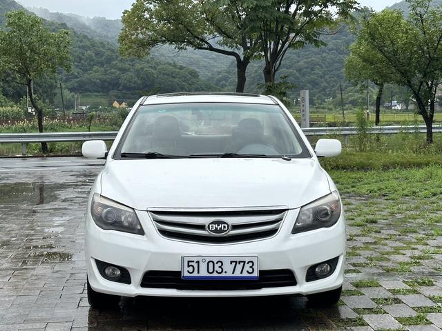 BYD L3