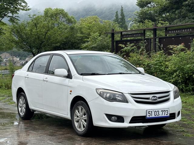 BYD L3