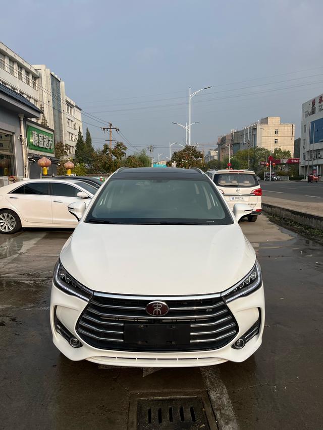 BYD Song MAX