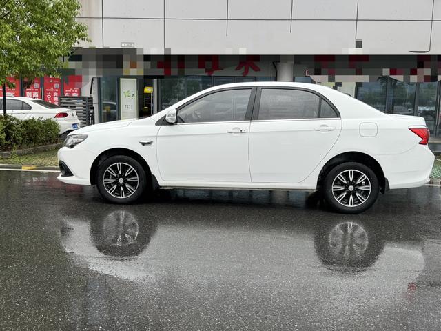 BYD F3