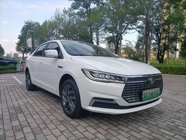 BYD QinEV