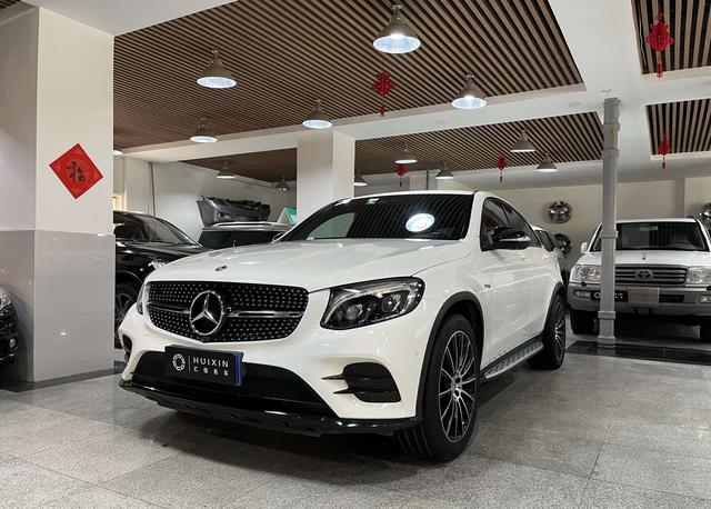 Mercedes-Benz GLC AMG