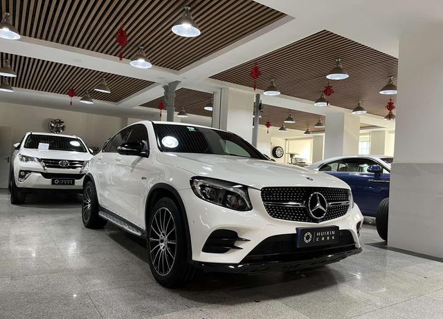 Mercedes-Benz GLC AMG