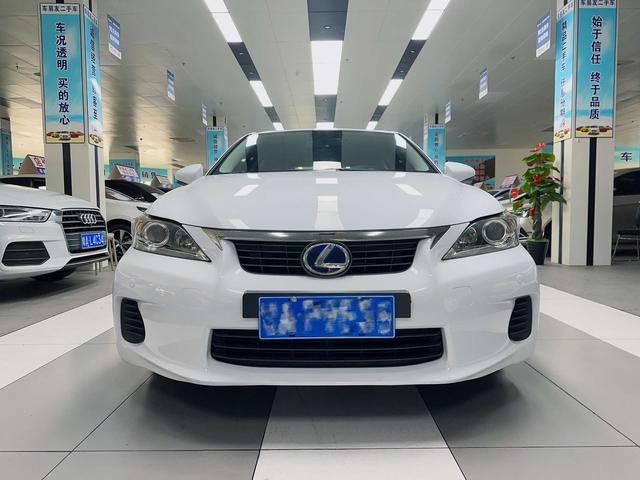 Lexus CT