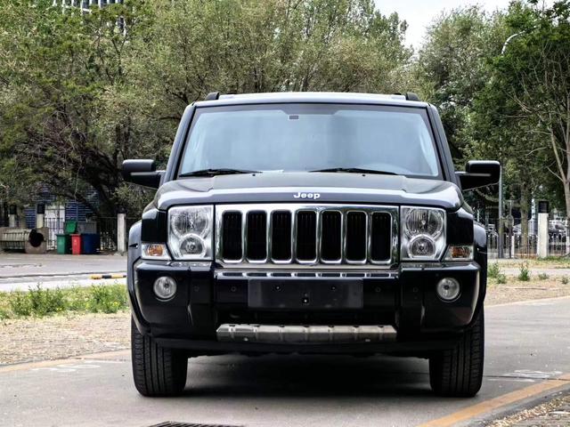 Jeep Commander classic