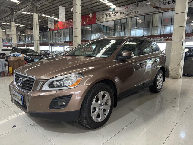 Volvo XC60 (imported)