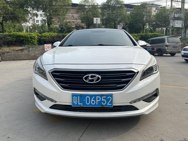 Hyundai Sonata nine