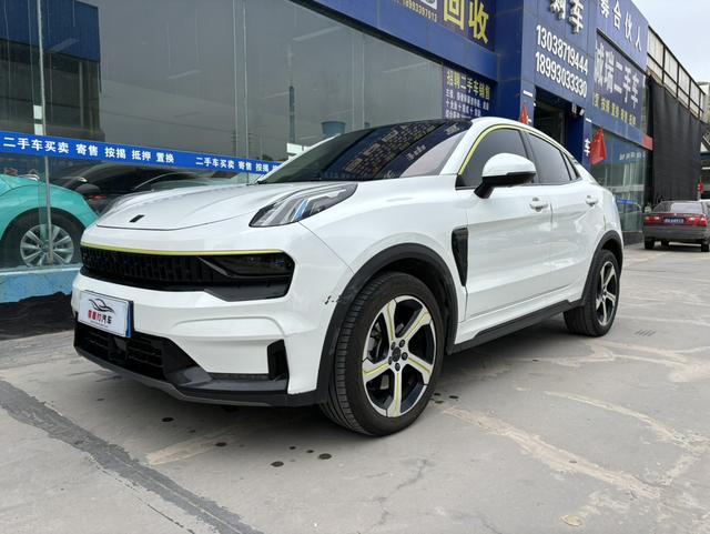 Lynk & Co 05