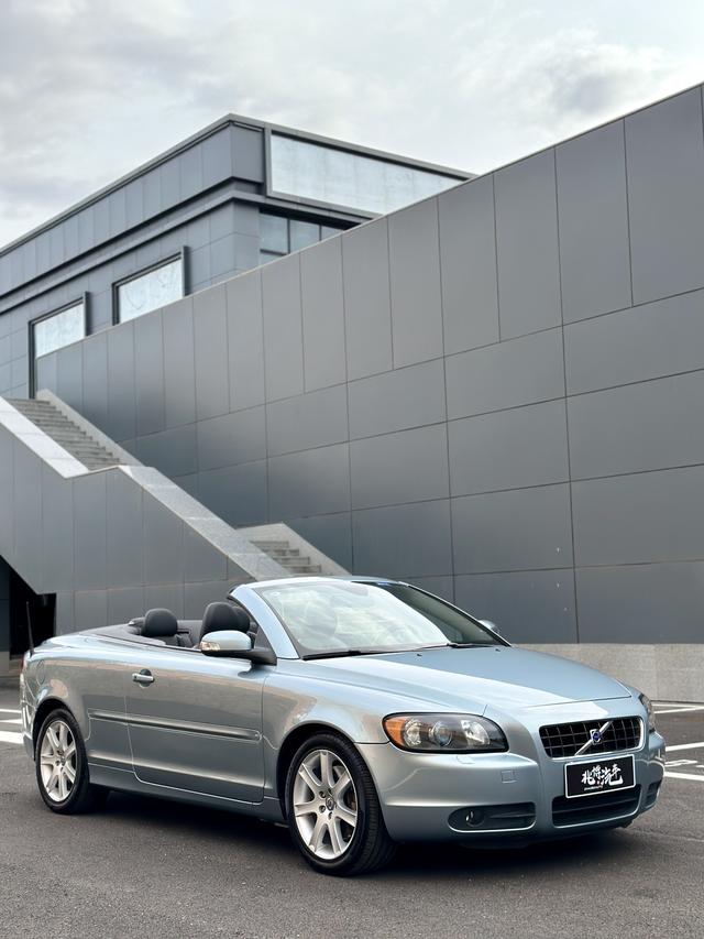 Volvo C70