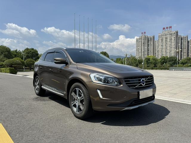 Volvo XC60 (imported)