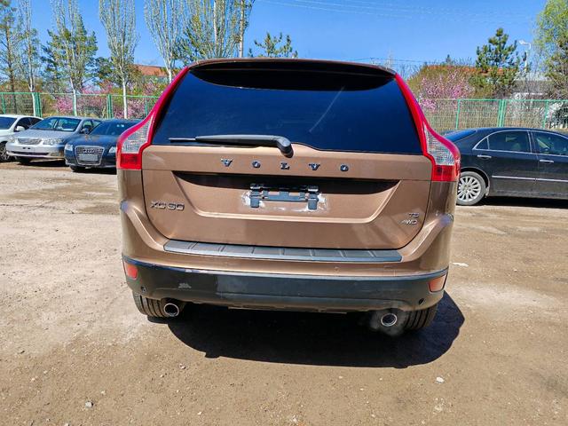 Volvo XC60 (imported)