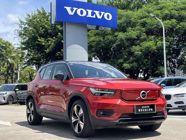 Volvo XC40 EV