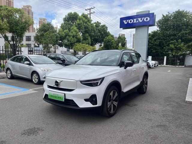 Volvo XC40 EV