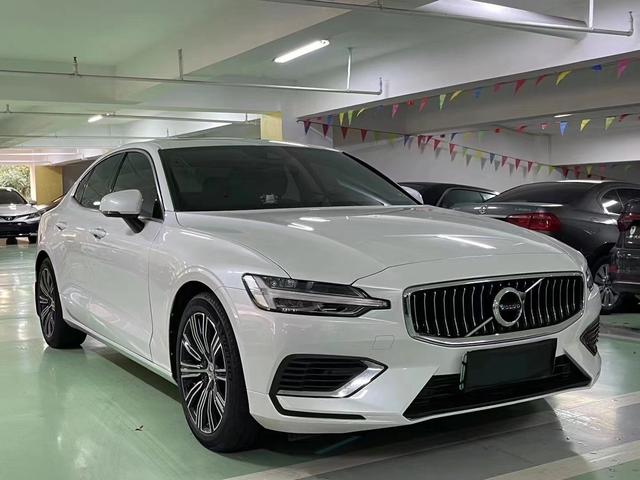 Volvo S60 PHEV