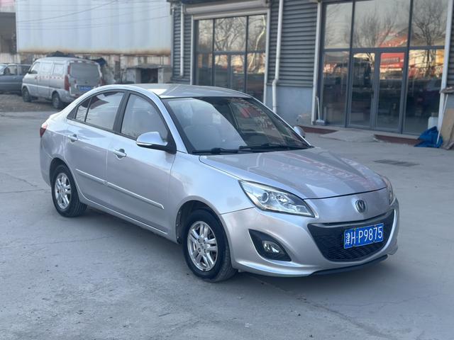 Changan Yuexiang V5