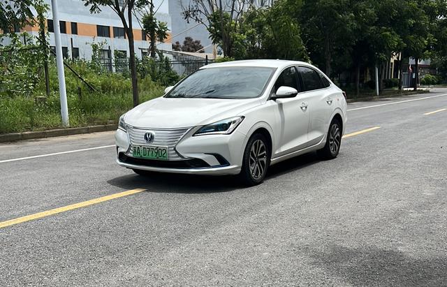 Changan Eado EV