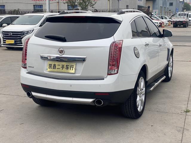 Cadillac SRX