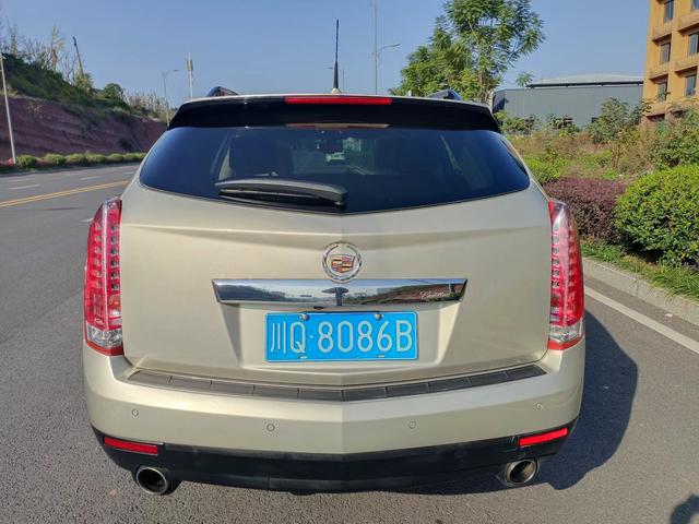 Cadillac SRX