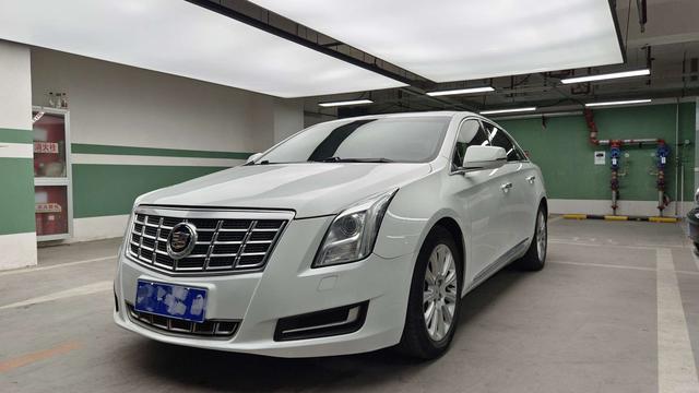 Cadillac XTS