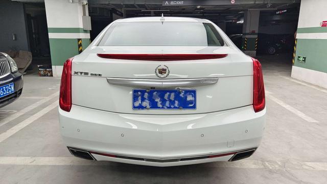 Cadillac XTS