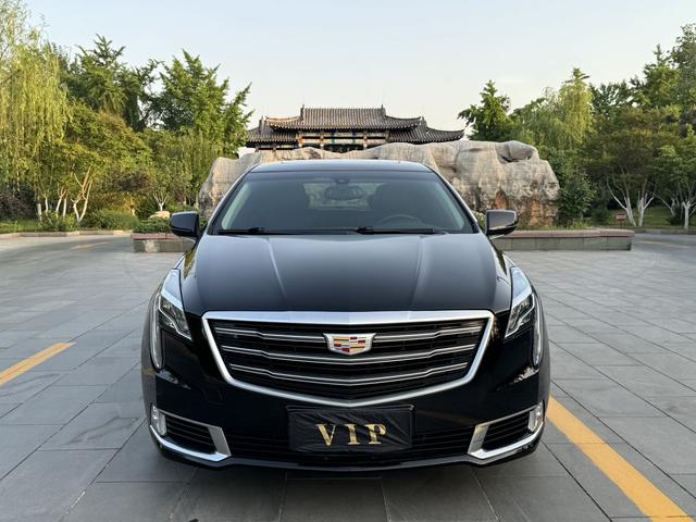 Cadillac XTS