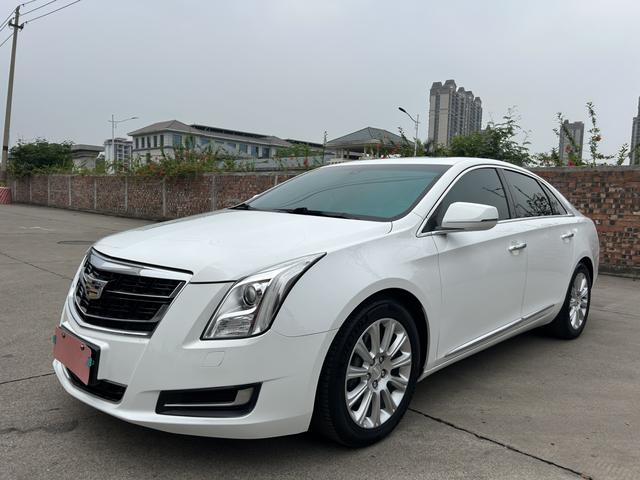 Cadillac XTS