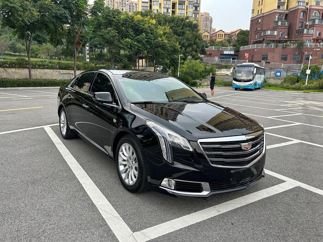 Cadillac XTS