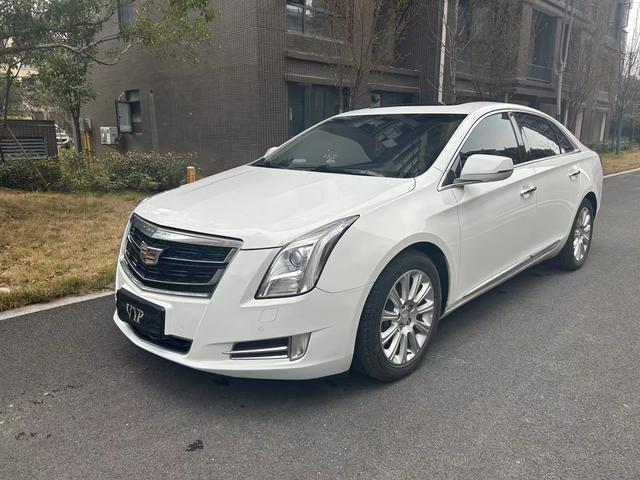 Cadillac XTS