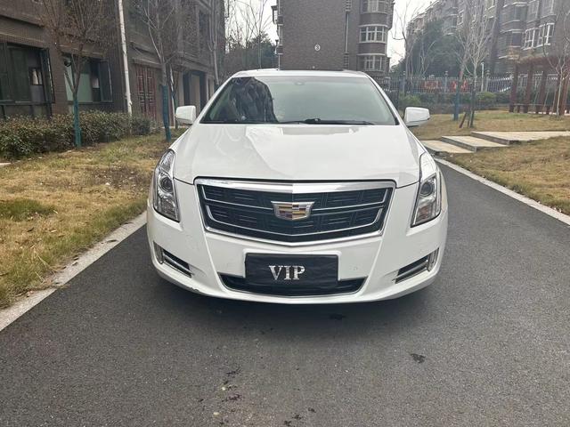 Cadillac XTS