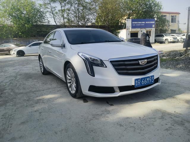 Cadillac XTS