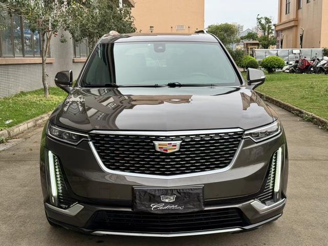 Cadillac XT6