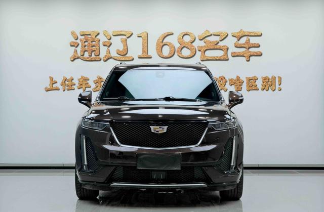 Cadillac XT6