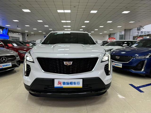 Cadillac XT4