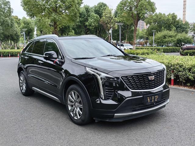 Cadillac XT4