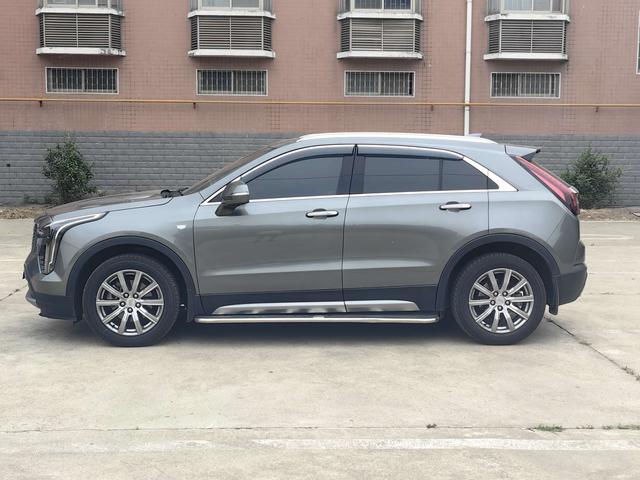 Cadillac XT4