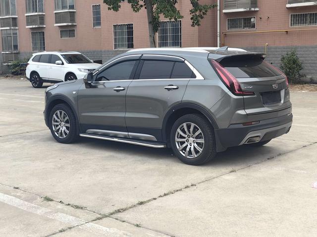 Cadillac XT4